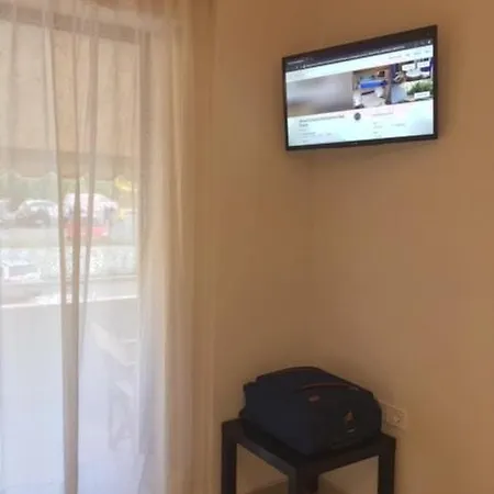 Smart Choice Sea Front Apartment *